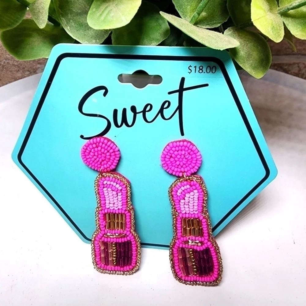 SWEET Beaded Lipstick Shaped Earrings